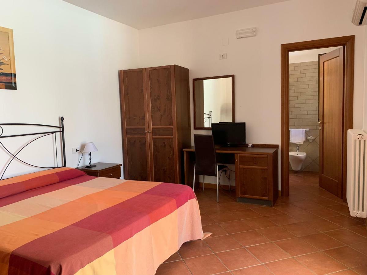 Parco Dei Limoni Pension Peschici Buitenkant foto